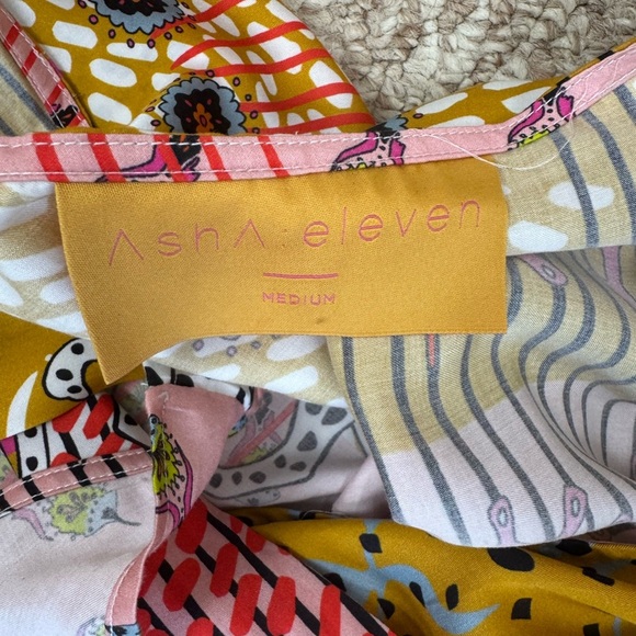 AshA eleven colorful ruffle sleeves jumper Size Medium. D27 - Picture 10 of 17